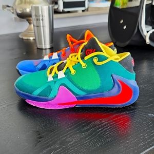 Never worn, brand new Nike basketball shoes.